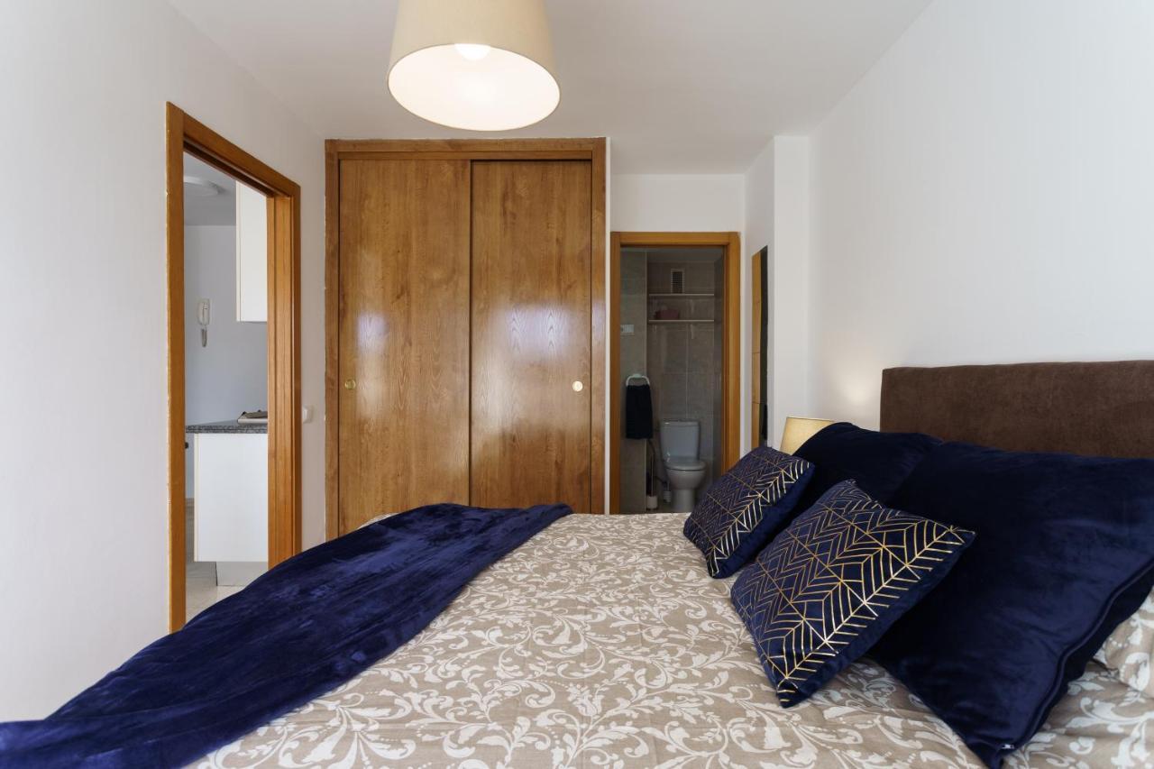 Apartamento Malagueta Breeze Málaga Dış mekan fotoğraf