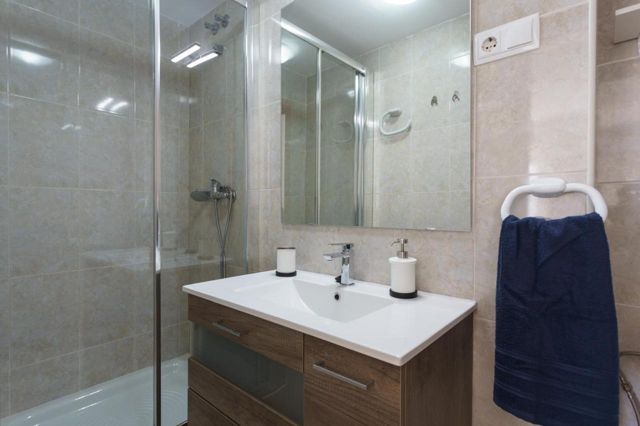Apartamento Malagueta Breeze Málaga Dış mekan fotoğraf